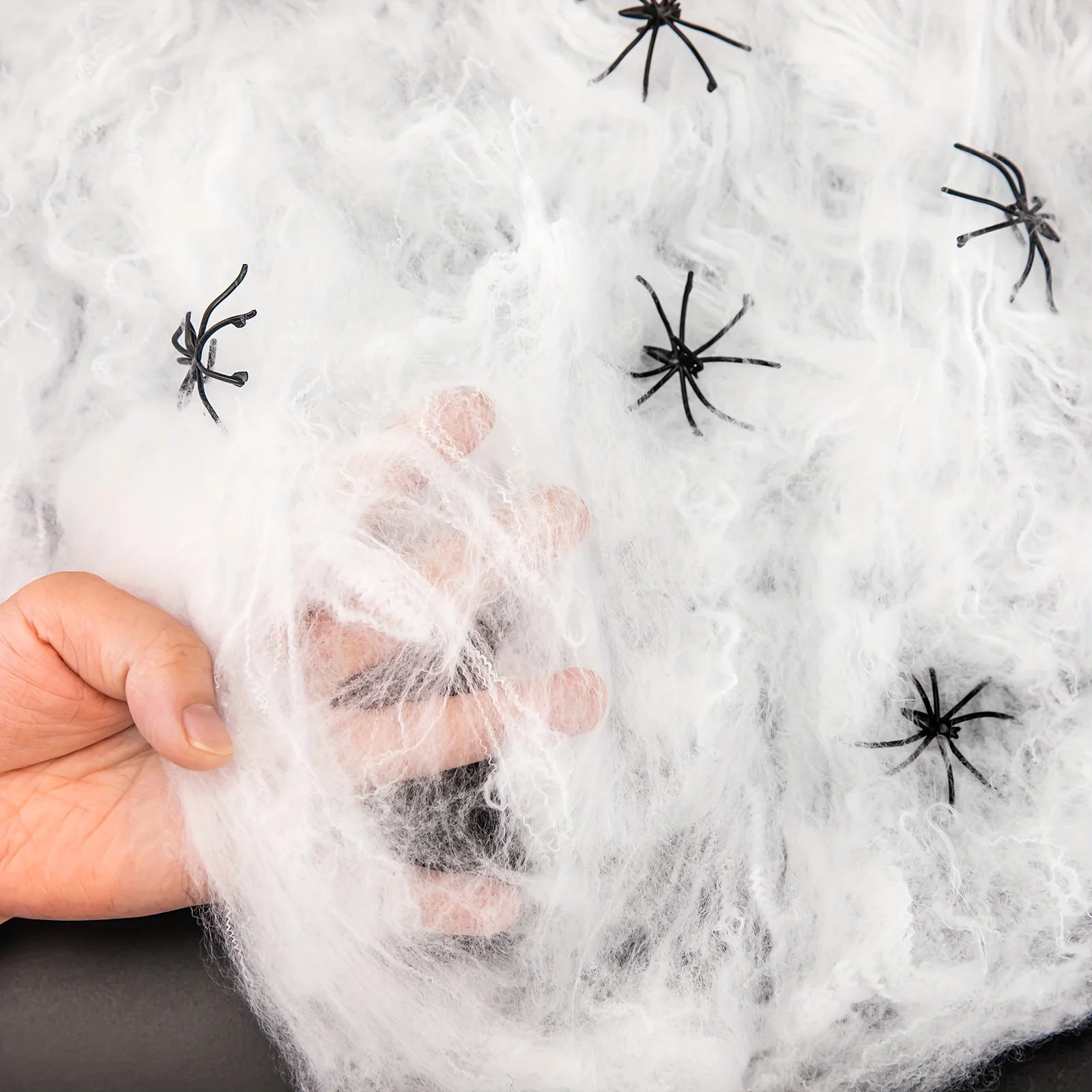 1 Set, 60 Soft Spider Webs Halloween Decorations Bonus With 10 Fake Spiders, Super Stretch Cobwebs For Halloween Indoor Outdoor